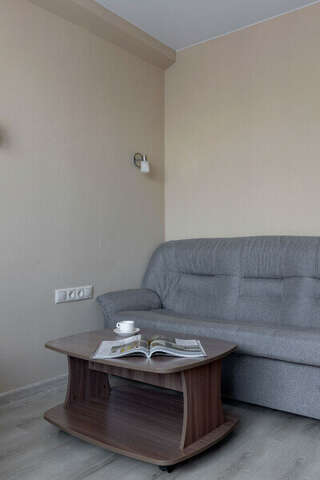 Гостиница Арена Москва Супериор семейный TWIN 2 комн. для 4-х гостей без TV-9