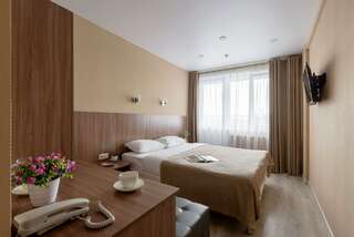 Гостиница Арена Москва Номер улучшенный с 1 двуспальной кроватью-1