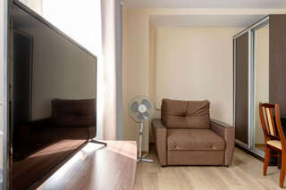 Гостиница Арена Москва Трехместный номер с широкой кроватью и дополнительным местом категории «Делюкс»-4