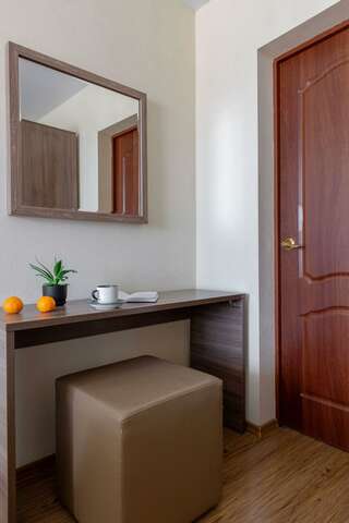 Гостиница Арена Москва Номер люкс с 2 односпальными кроватями-7